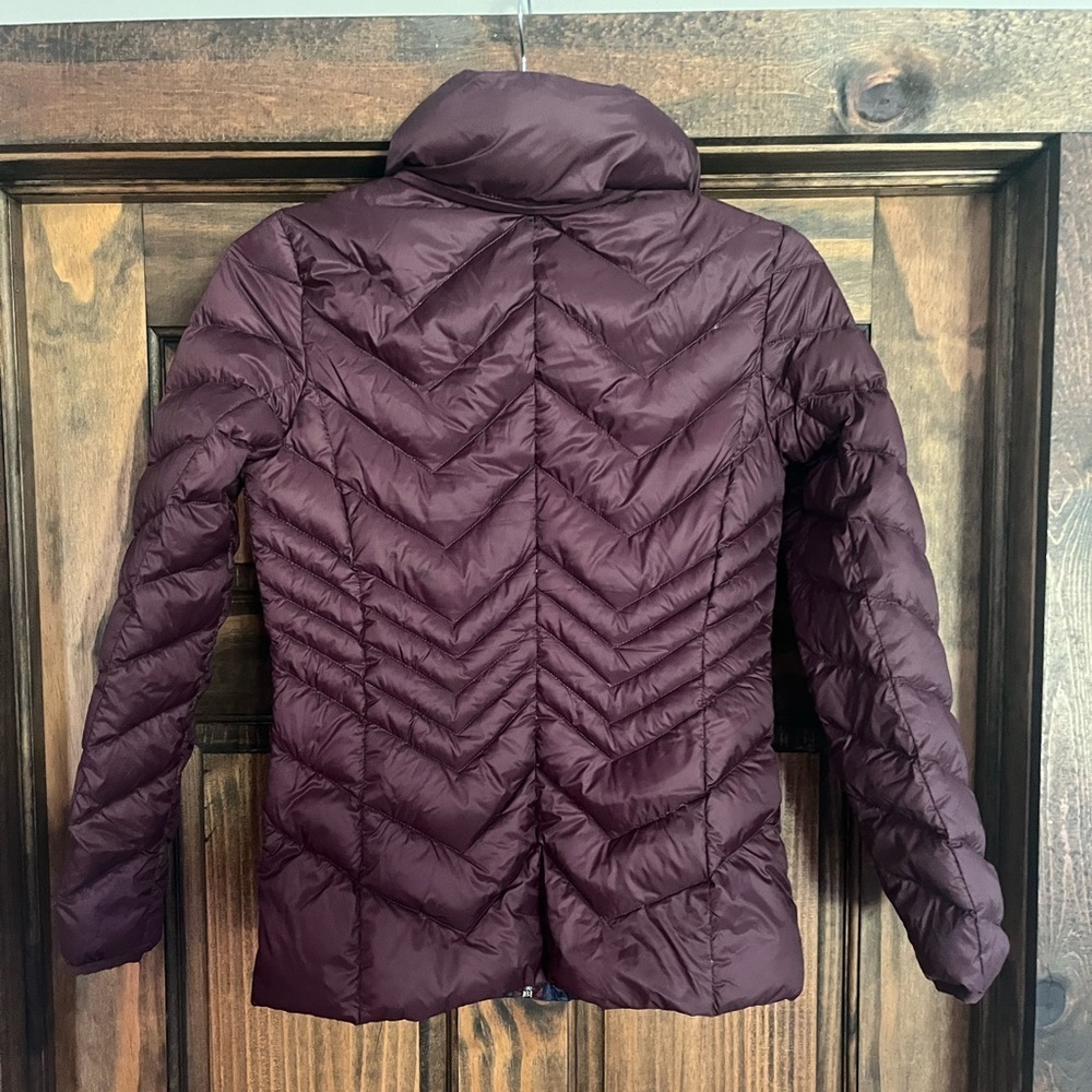 Michael Kors coat womens size XS purple puffer Lightweight Packable Coat​ - Picture 4 of 4